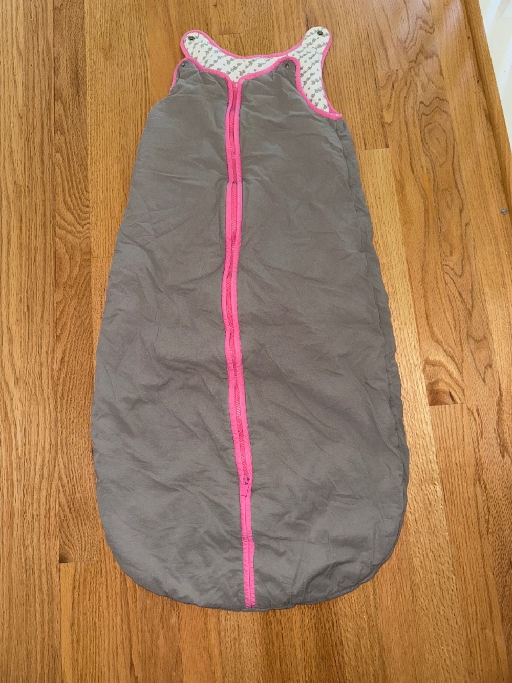 Baby Deedee- sleep sack in gray and pink- size L, TOG 2.5